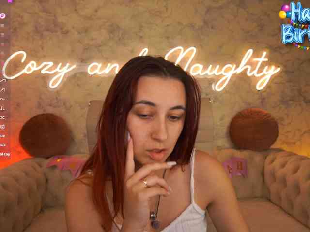 RoxyRayy webcam