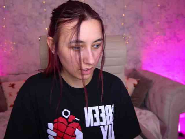 RoxyRayy webcam