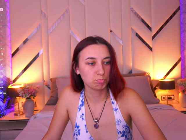 RoxyRayy webcam