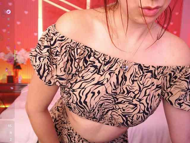 RoxyRayy webcam