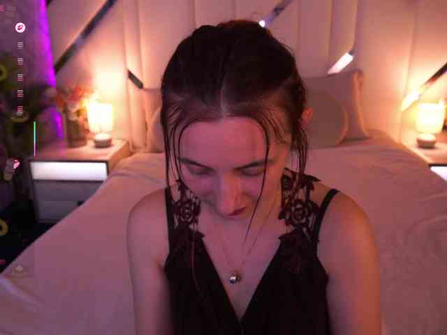 RoxyRayy webcam