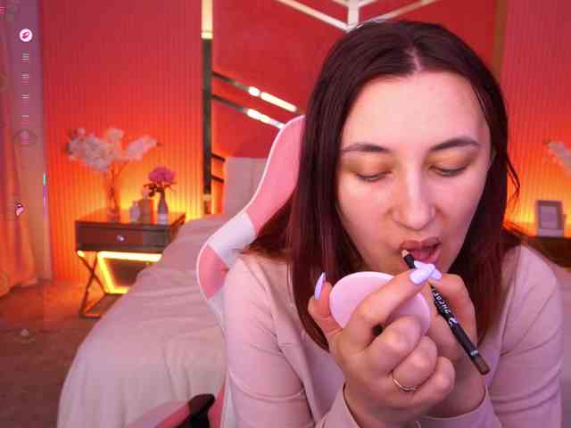 RoxyRayy webcam