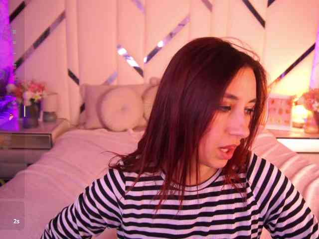 RoxyRayy webcam