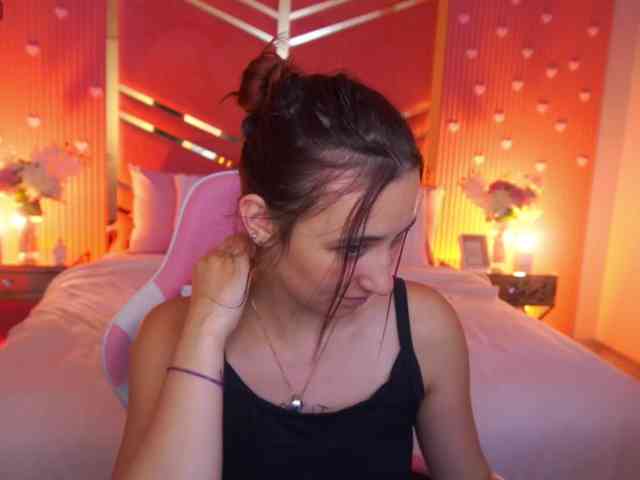 RoxyRayy webcam