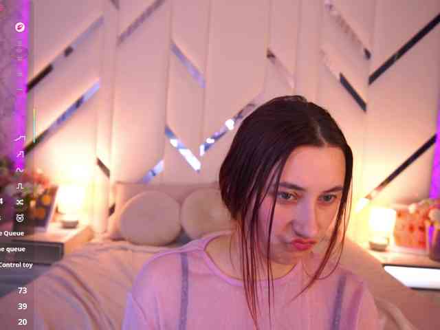 RoxyRayy webcam