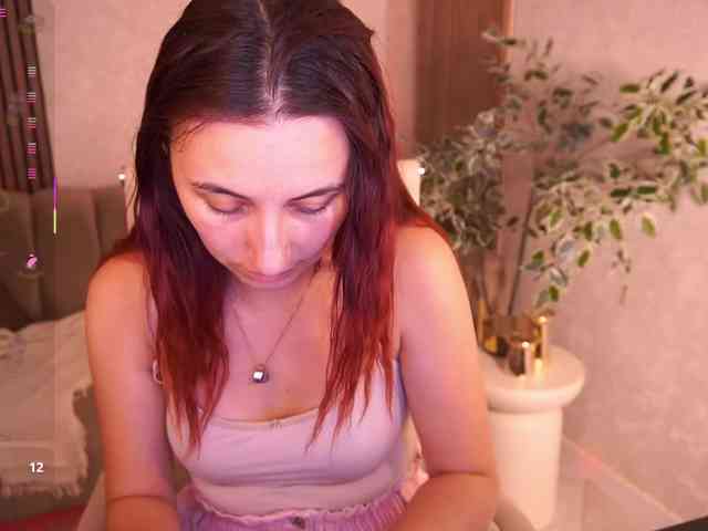 RoxyRayy webcam