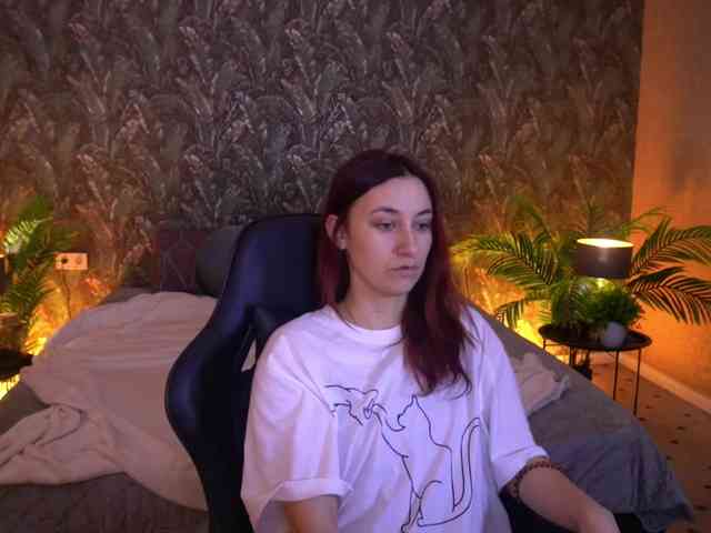 RoxyRayy webcam