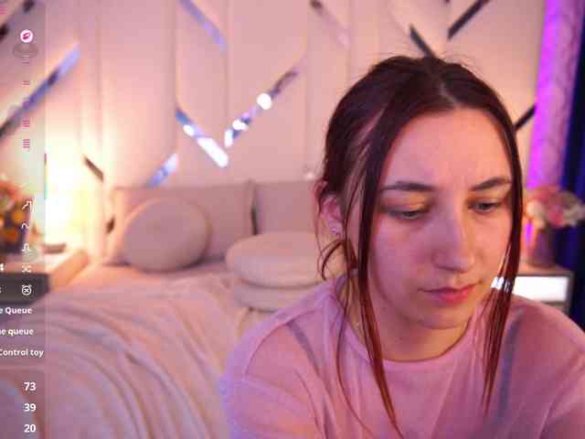 RoxyRayy webcam