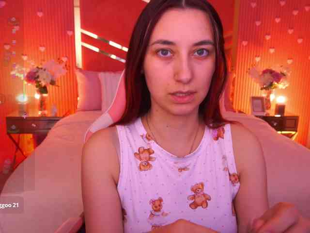 RoxyRayy webcam