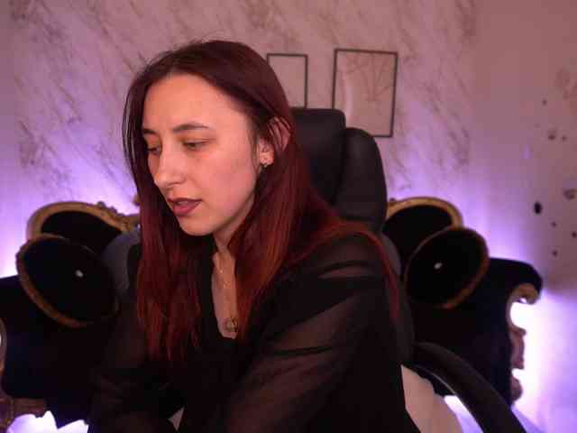 RoxyRayy webcam