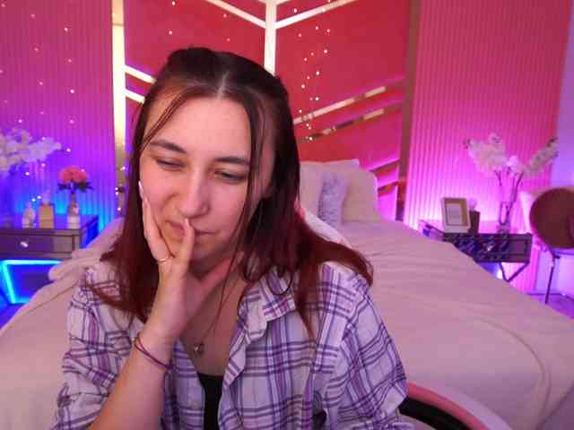 RoxyRayy webcam