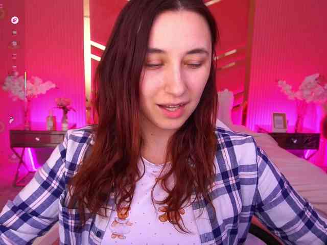 RoxyRayy webcam