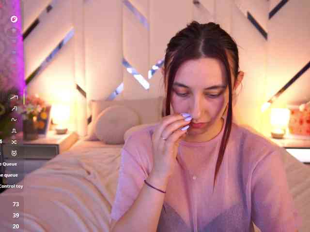 RoxyRayy webcam