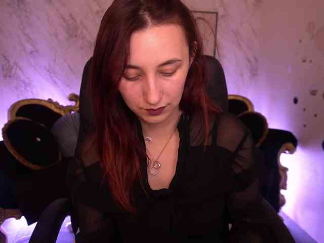 RoxyRayy webcam