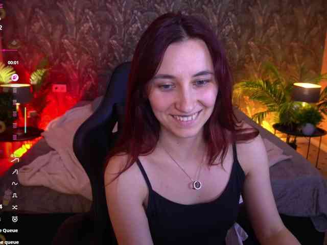 RoxyRayy webcam