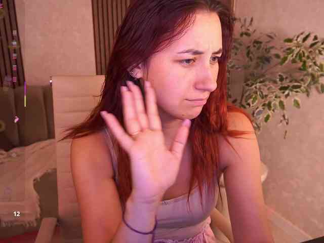 RoxyRayy webcam
