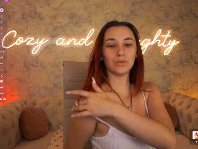 RoxyRayy webcam