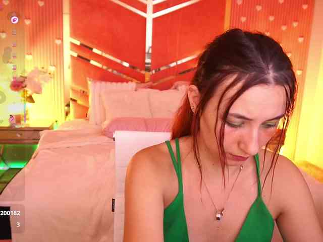 RoxyRayy webcam