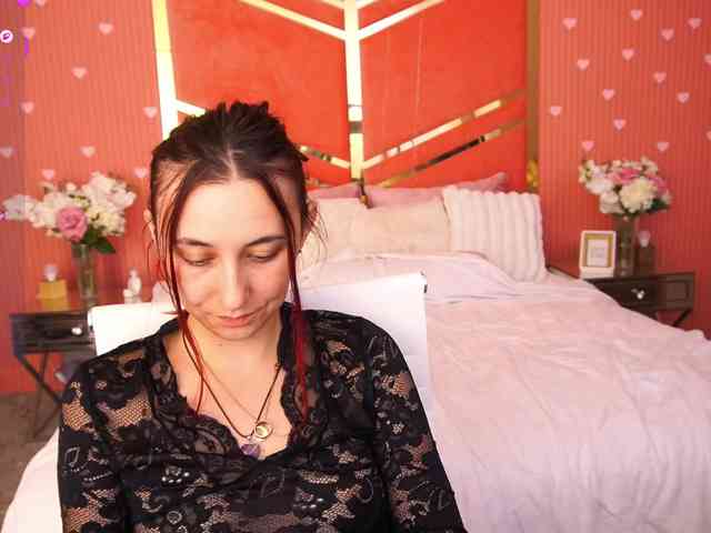 RoxyRayy webcam