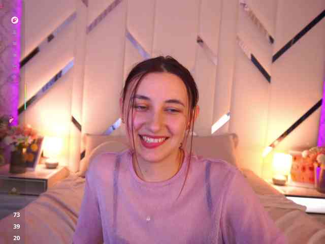 RoxyRayy webcam