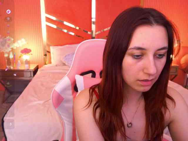 RoxyRayy webcam