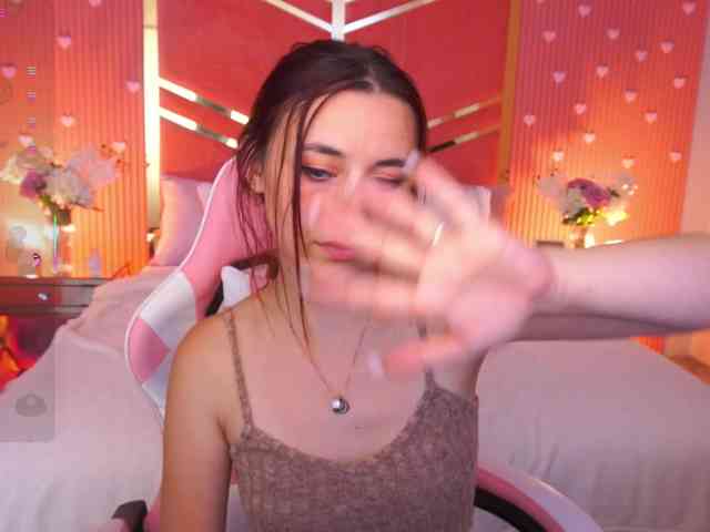 RoxyRayy webcam