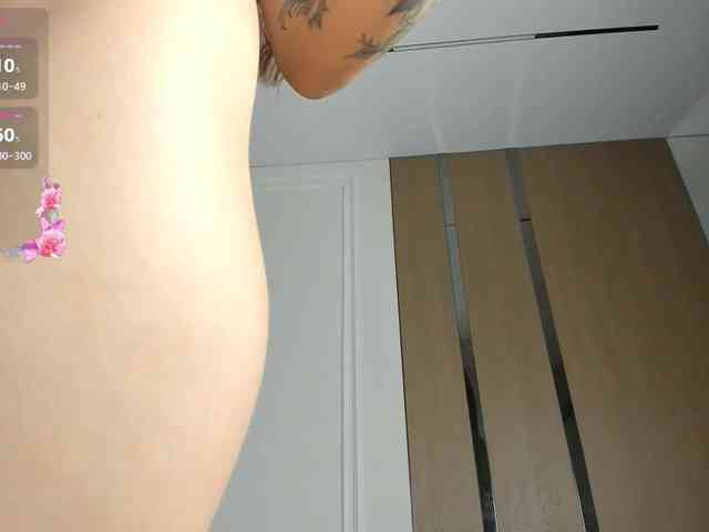 AnzuKim webcam