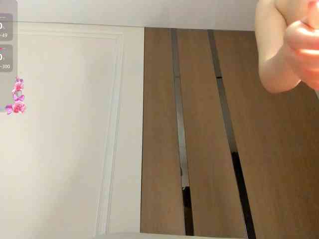 AnzuKim webcam