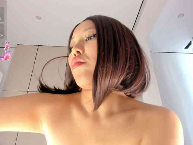 AnzuKim webcam