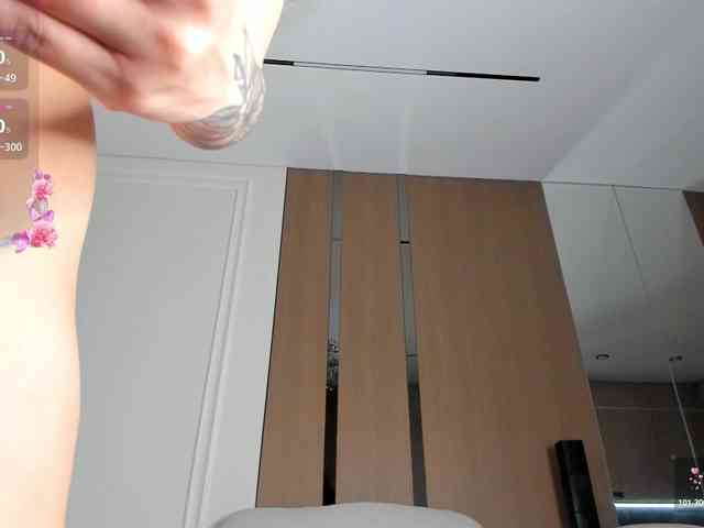 AnzuKim webcam