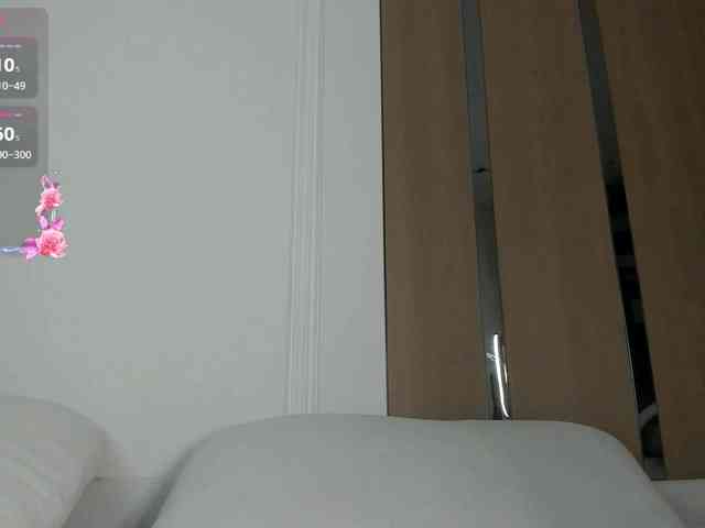 AnzuKim webcam
