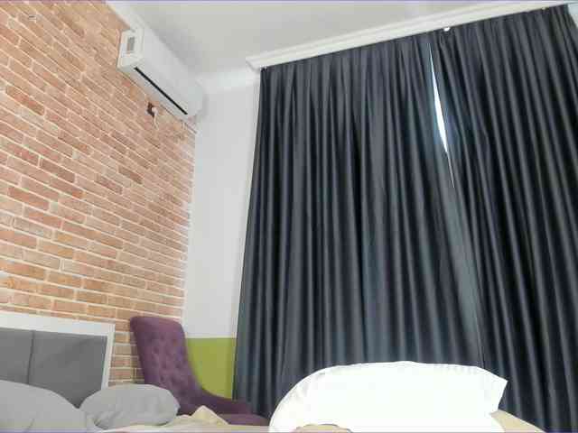 AnzuKim webcam
