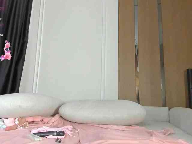 AnzuKim webcam