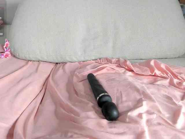 AnzuKim webcam