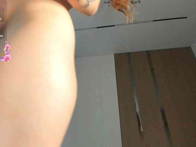 AnzuKim webcam