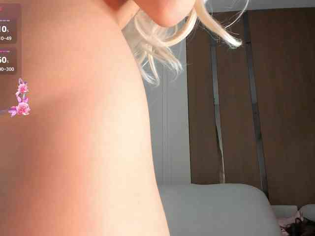 AnzuKim webcam