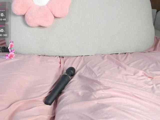 AnzuKim Sex Cam Show