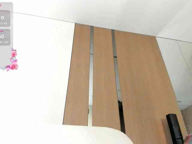 AnzuKim webcam