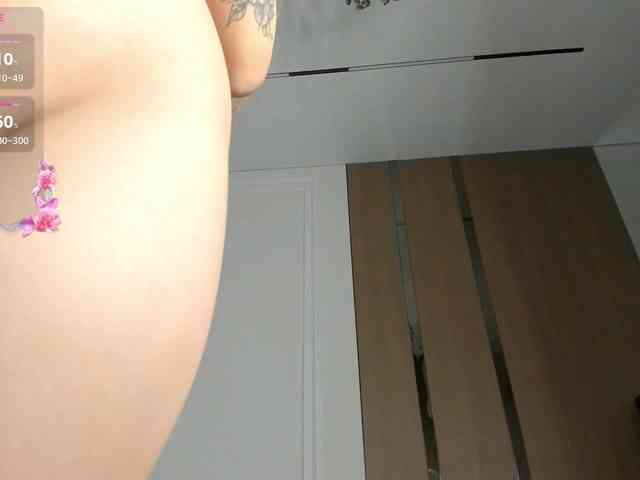 AnzuKim webcam