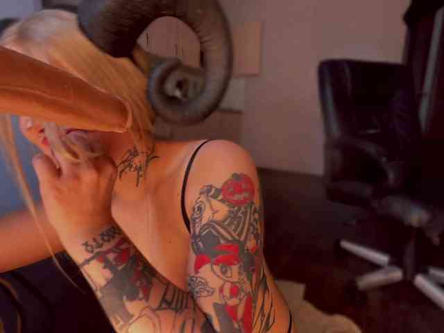 Nanabannana webcam