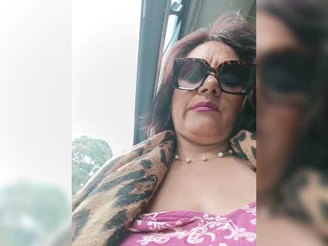 AlexaBrown12 live cam on BongaCams