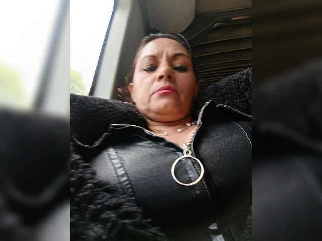 AlexaBrown12 live cam on BongaCams