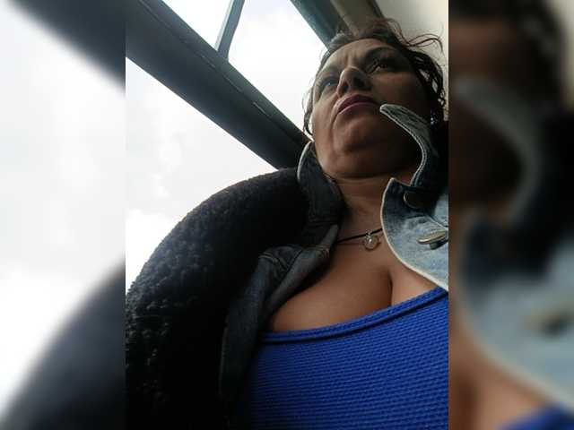 AlexaBrown12 live cam on BongaCams
