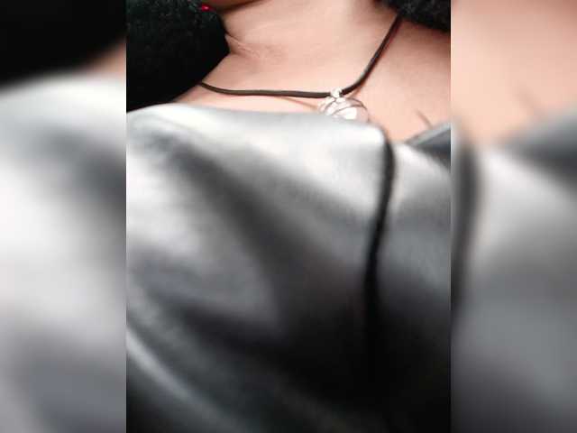 AlexaBrown12 live cam on BongaCams