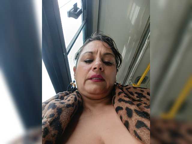 AlexaBrown12 live cam on BongaCams