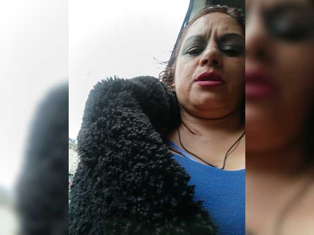 AlexaBrown12 live cam on BongaCams