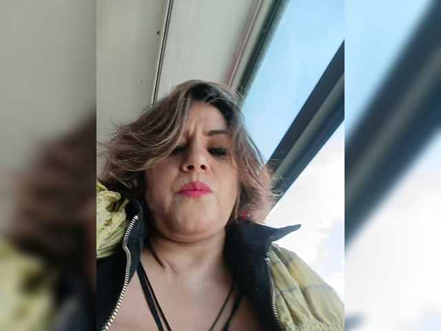 AlexaBrown12 live cam on BongaCams