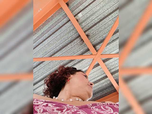 AlexaBrown12 live cam on BongaCams