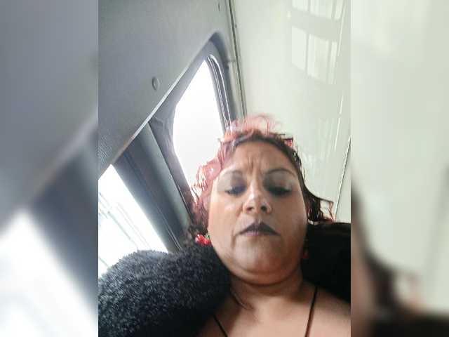 AlexaBrown12 live cam on BongaCams