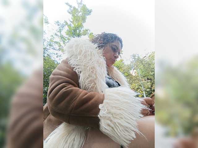 AlexaBrown12 live cam on BongaCams